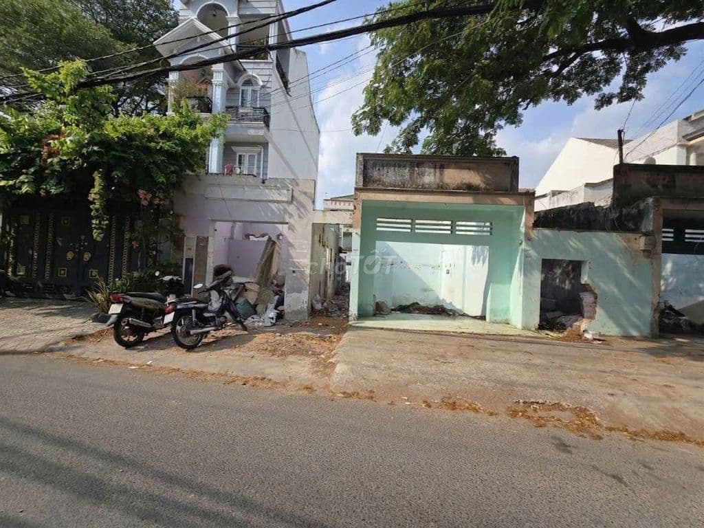 Đất nở hậu 7,7 x 35 mặt tiền Huỳnh Văn Nghệ, sát Phan Huy Ích