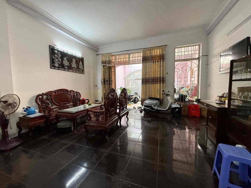 Bán Đất Tặng Nhà - Xe Hơi tới nhà - 110m2 - Vuông vức - phù hợp Xây CH - Ảnh 2