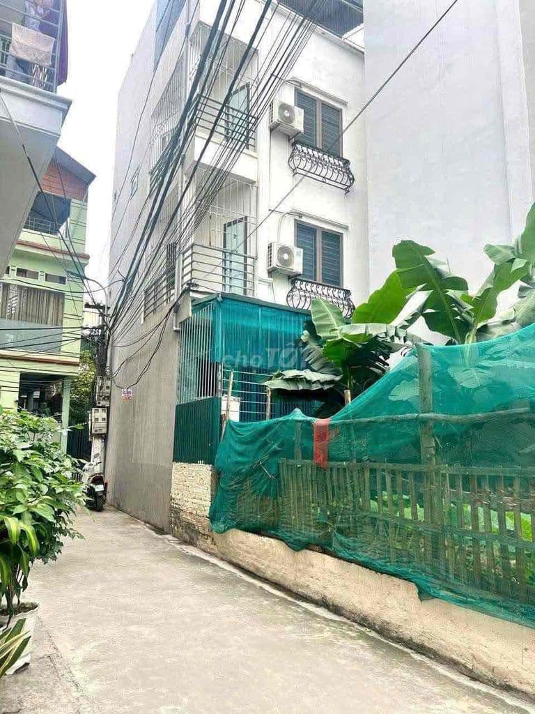CẦN BÁN GẤP NHÀ 31M -4 Tầng giá 3.5 tỷ