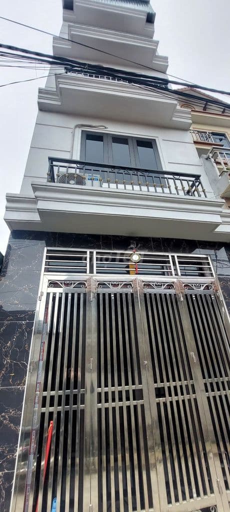 NHÀ THÔN PHÚ DIỄN HỮU HÒA THANH TRÌ, 35M, 5T, MT3,3M, GIÁ 5,75 TỶ