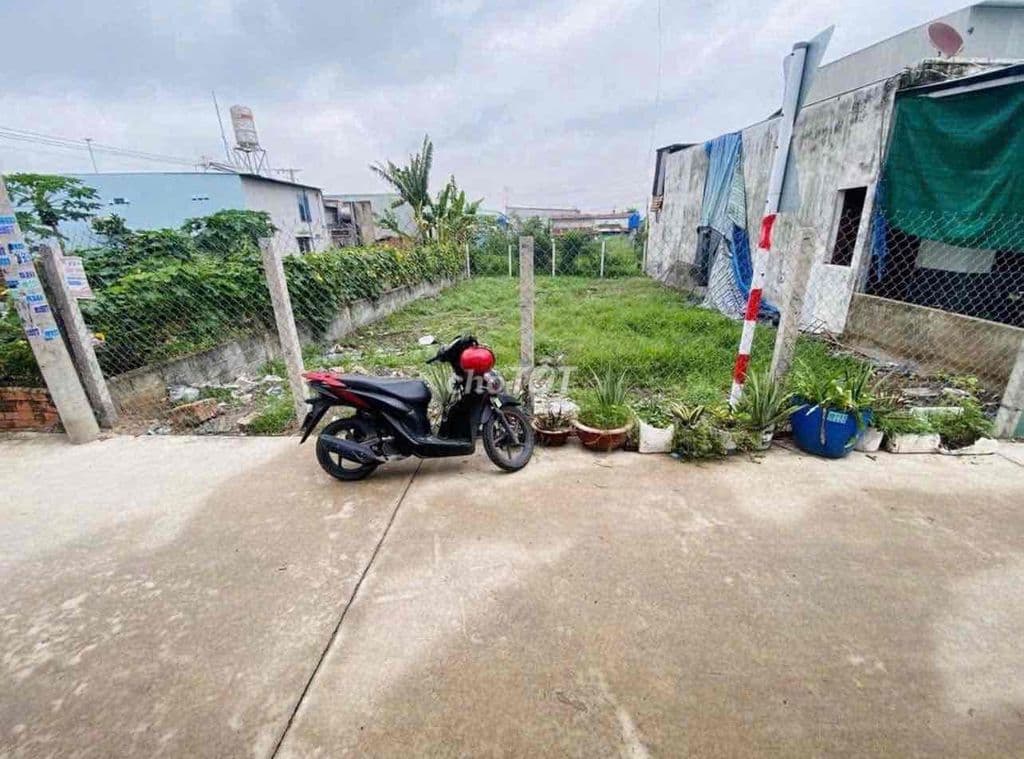 Chính chủ đang kẹt tiền