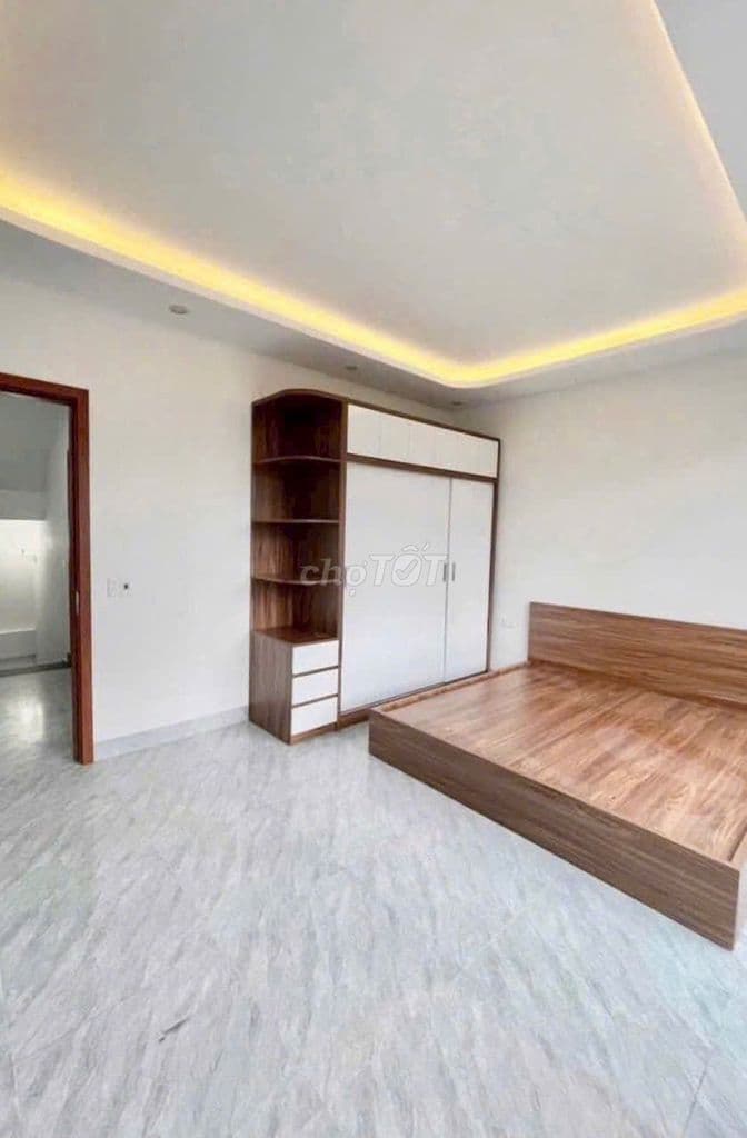 BÁN GẤP NHÀ rất MỚI 5,9tỷ Hẻm 2 XE HƠI ra đg Phan Văn Trị, Q. Gò Vấp - Ảnh 2