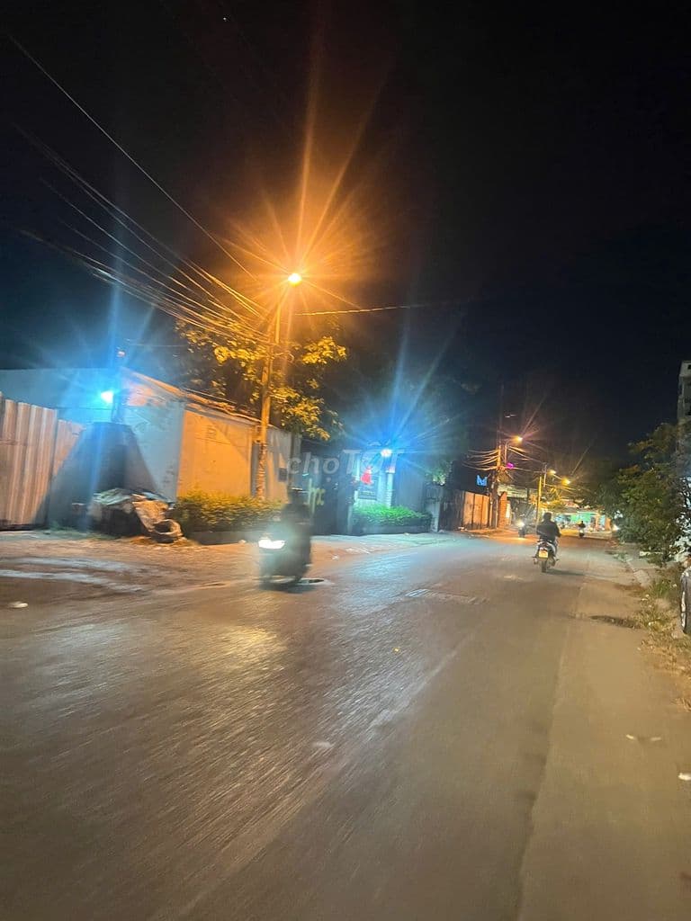 BÁN ĐẤT XUÂN THỚI ĐÔNG MT VÕ THỊ HỒI NGANG 25M DT 829M2 GIÁ 30,5 TỶ BL