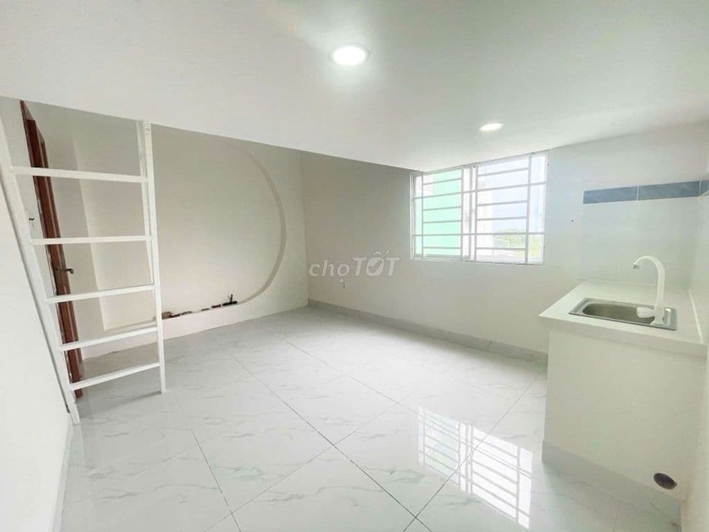 BÁN NHÀ CHDV 12PN - SÁT TÂ.N KỲ TÂN QUÝ - HẺM XE HƠI - ( 6X16M )