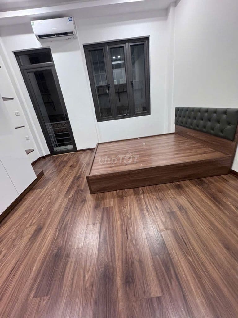 🏡 Bán nhà đẹp ngõ 90 Hoàng Ngân – thang máy- Full nội thất 🏡 - Ảnh 2