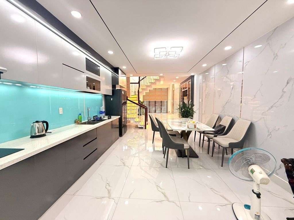GIẢM SỐC 150 TRIỆU-NHÀ ĐẸP 5 TẦNG 68M²-THẠNH XUÂN–QUẬN 12-CHỈ 6 TỶ 95 - Ảnh 2