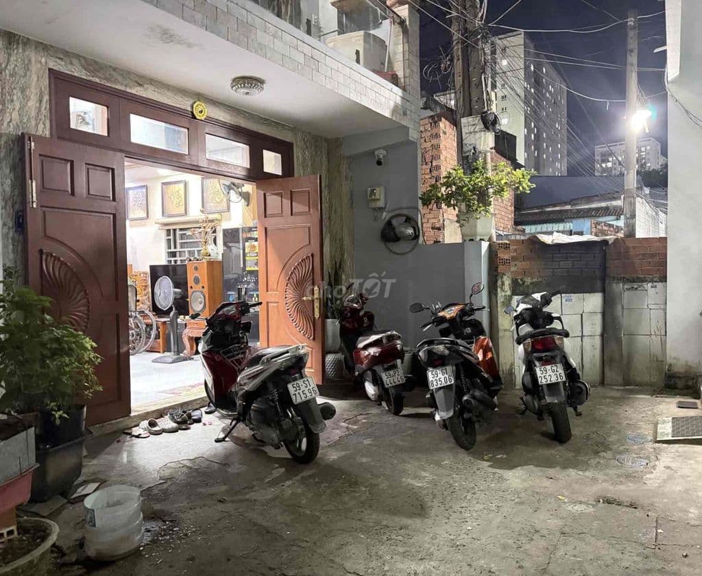 3 TỶ - SỞ HỮU NGAY - NHÀ 2 TẦNG - LÔ GÓC "NGANG KHỦNG" 4.8 x 14M - PHA - Ảnh 3