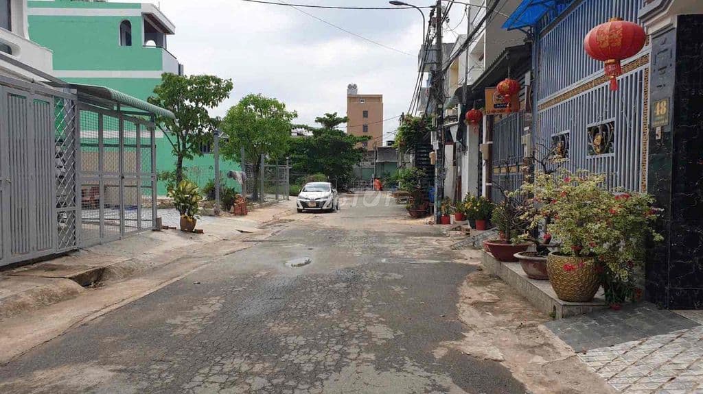 Bán Gấp Nhà Cấp 4 Đẹp 5x27m Sổ 133,7m2 - Đg Nhựa 8m thông gần Chợ BĐ