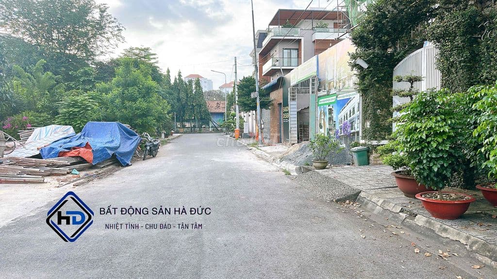 Đất biệt thự 10x20 view sông góc 2 mặt tiền thoáng mát