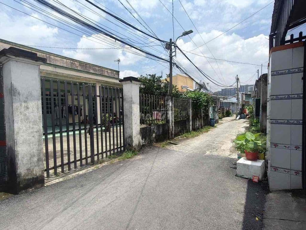 NHÀ VƯỜN NGUYỄN XIỄN. Ngang 14x20 . 12Tỷ - Ảnh 3