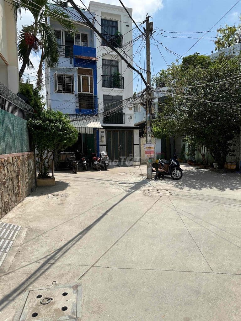 ban chdv moi xay dung thu nhập 60tr ngay bà chiểu