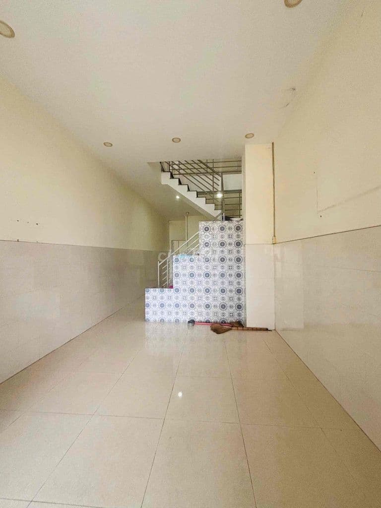 Bán nhà đuong xe tải đoàn nguyễn tuấn xa tân quí tây bình chánh - Ảnh 3