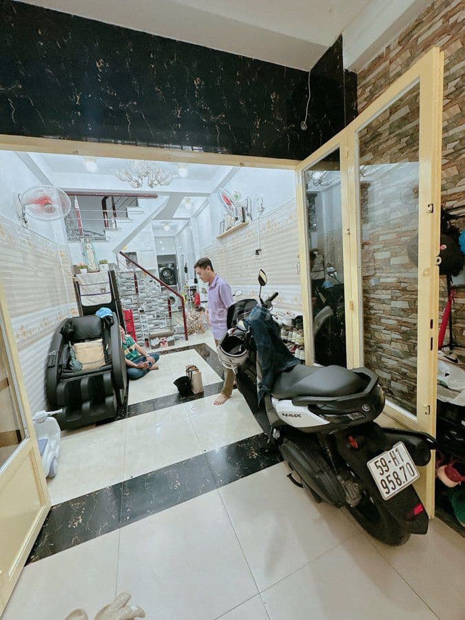 CẦN BÁN GẤP CĂN NHÀ 4 TẦNG GẦN TRƯỜNG ĐH SƯ PHẠM – 30M2 – NGUYỄN TRÃI
