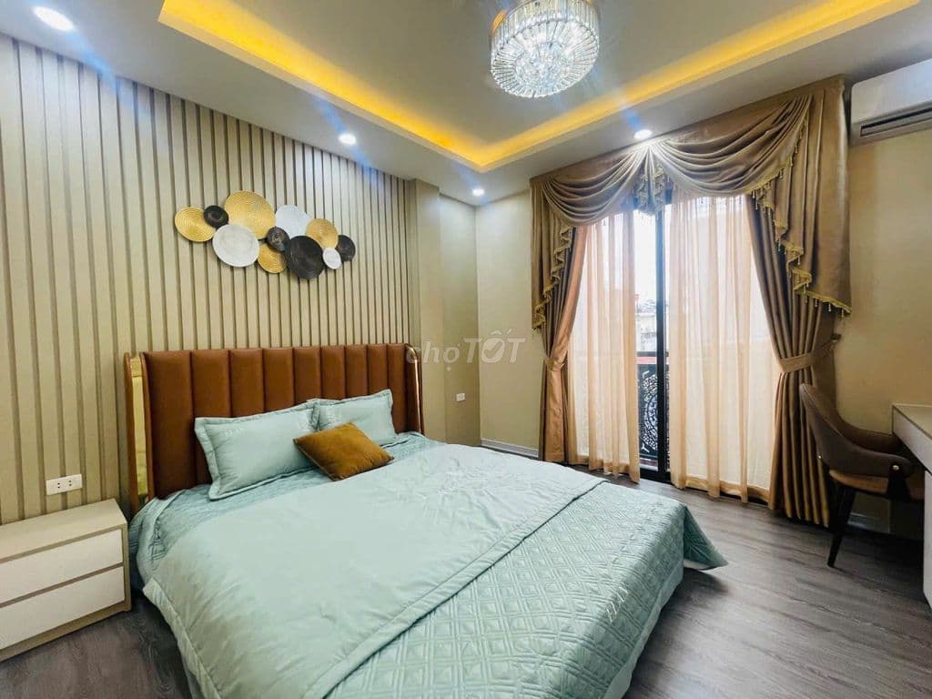 Nhà đẹp Trương Định, HBT, 35m3 thang máy xịn sò, nội thất cao cấp - Ảnh 2