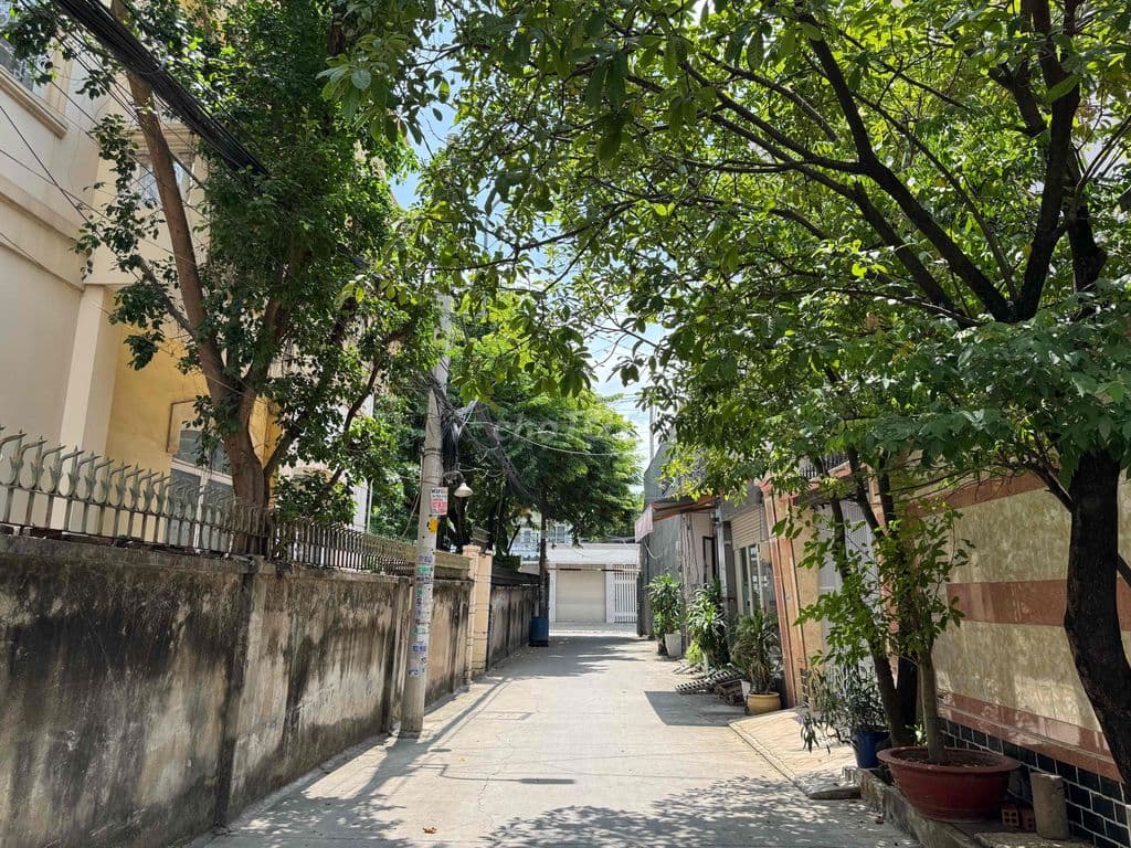 Bán Nhà 3 Tầng Đường Số 3 Cạnh Vạn Phúc City