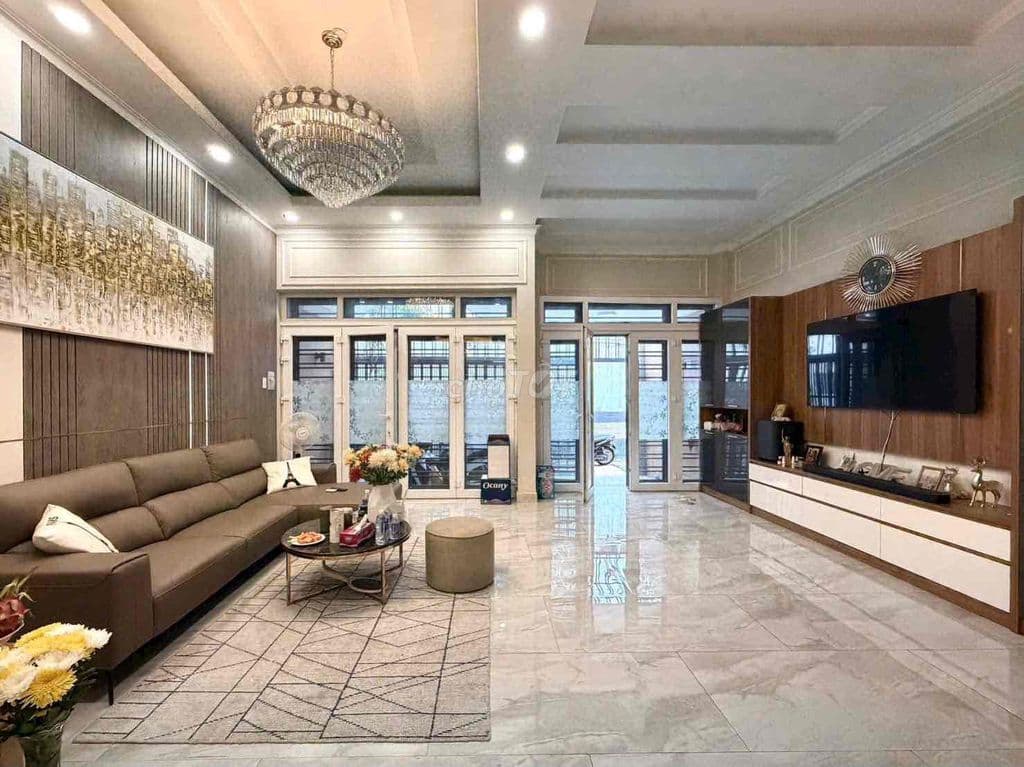 Villa Võ Thị Sáu Q1 ngay công viên Lê Văn Tám 28.5 tỷ TL - Ảnh 3