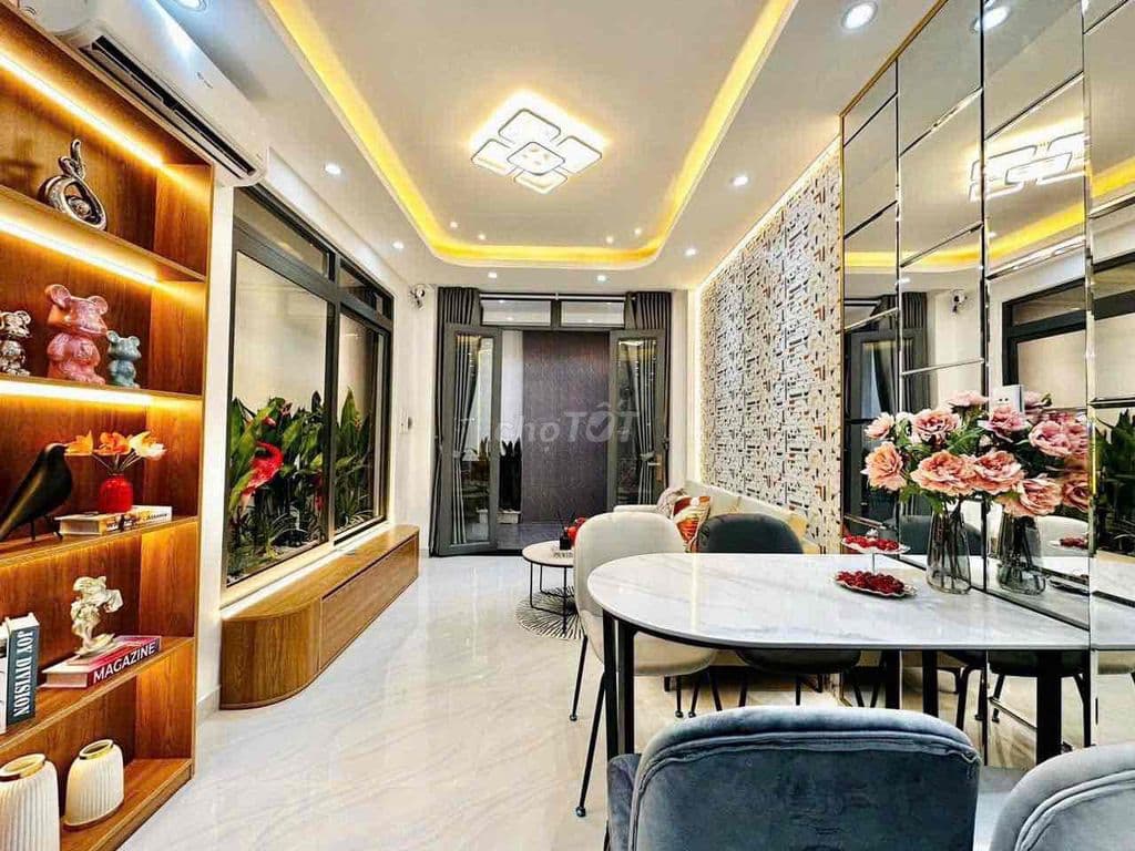 CHÍNH CHỦ : NHÀ BÁN NGAY TRUNG TÂM ĐƯỜNG PHAN VĂN TRỊ - P.7 - GÒ VẤP