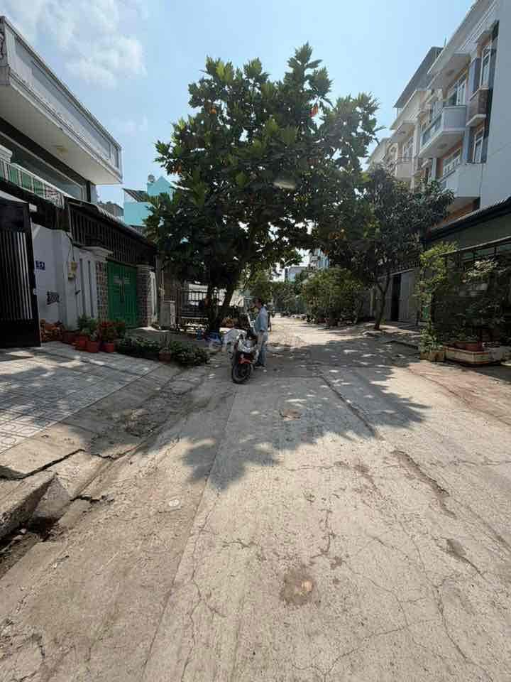 Bán nhà 1 trệt , 1 lầu , KDC Chợ Bình Điền , f. Bình Đông - Ảnh 2
