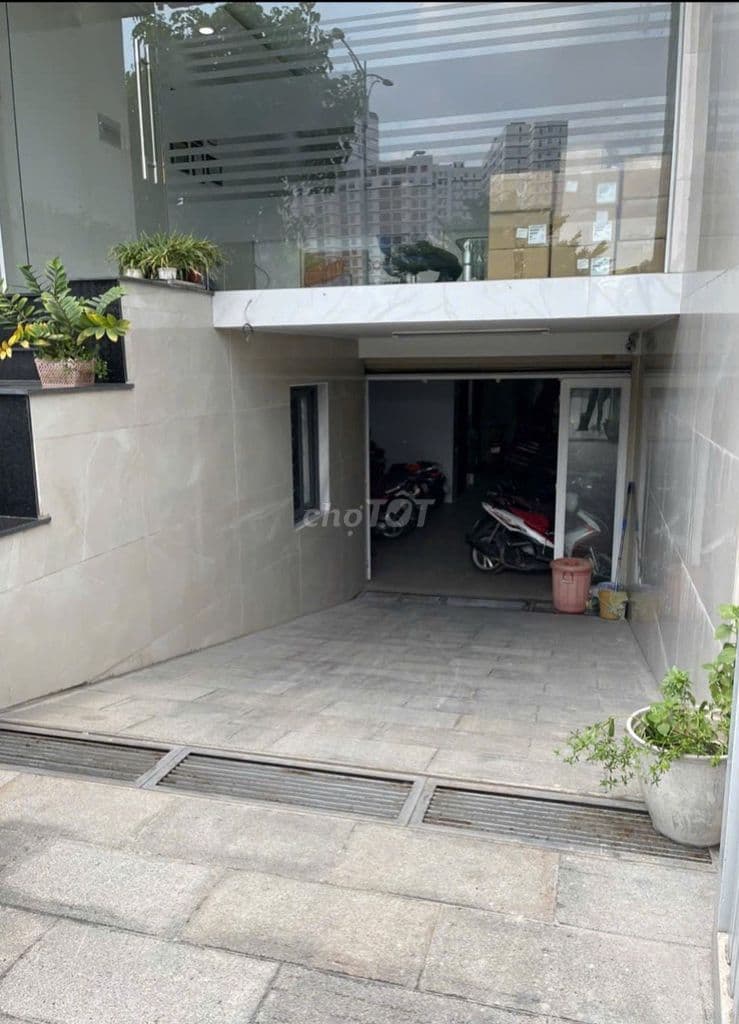 Bán nhà Nguyễn Thị Thập Quận 7 - KDC Him Lam - 5 Tầng Thang Máy - 45tỷ - Ảnh 2