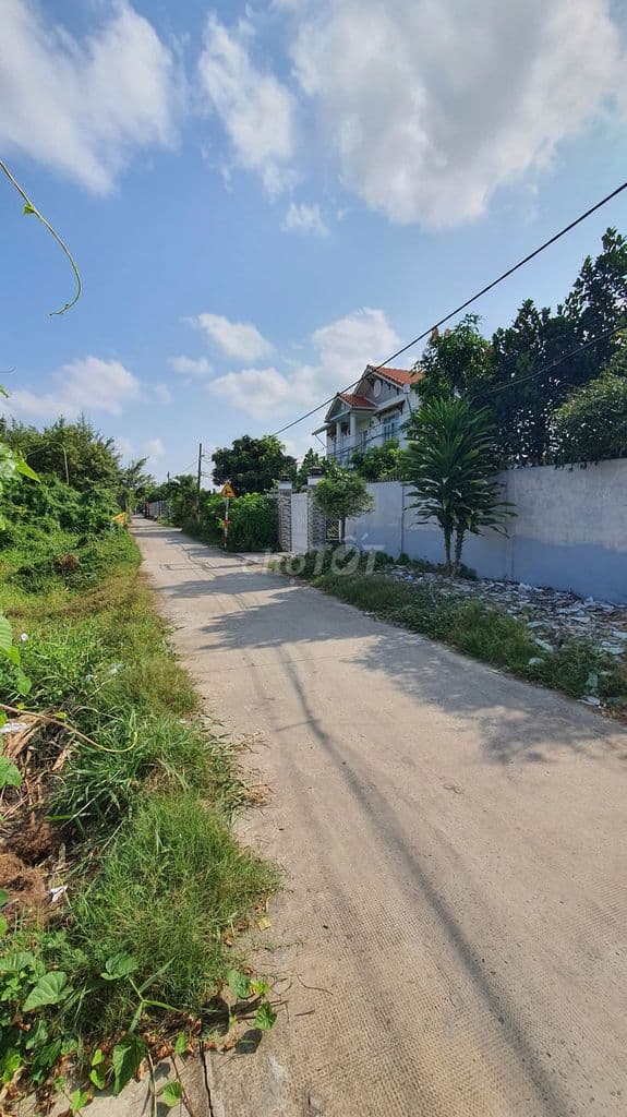 Chính chủ bán Đất thổ cư 225m - 4.6 tỷ, gần chợ Bình Chánh.