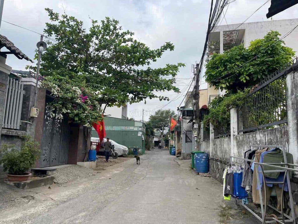 64tr/m2 - đường 8m - hẻm xe tải thông - đình phong phú - Ảnh 2