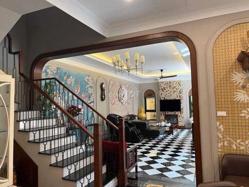 🏡 BIỆT THỰ THÀNH PHỐ GIAO LƯU – LÔ GÓC SIÊU HIẾM – 170M² – MT 26M - Ảnh 2