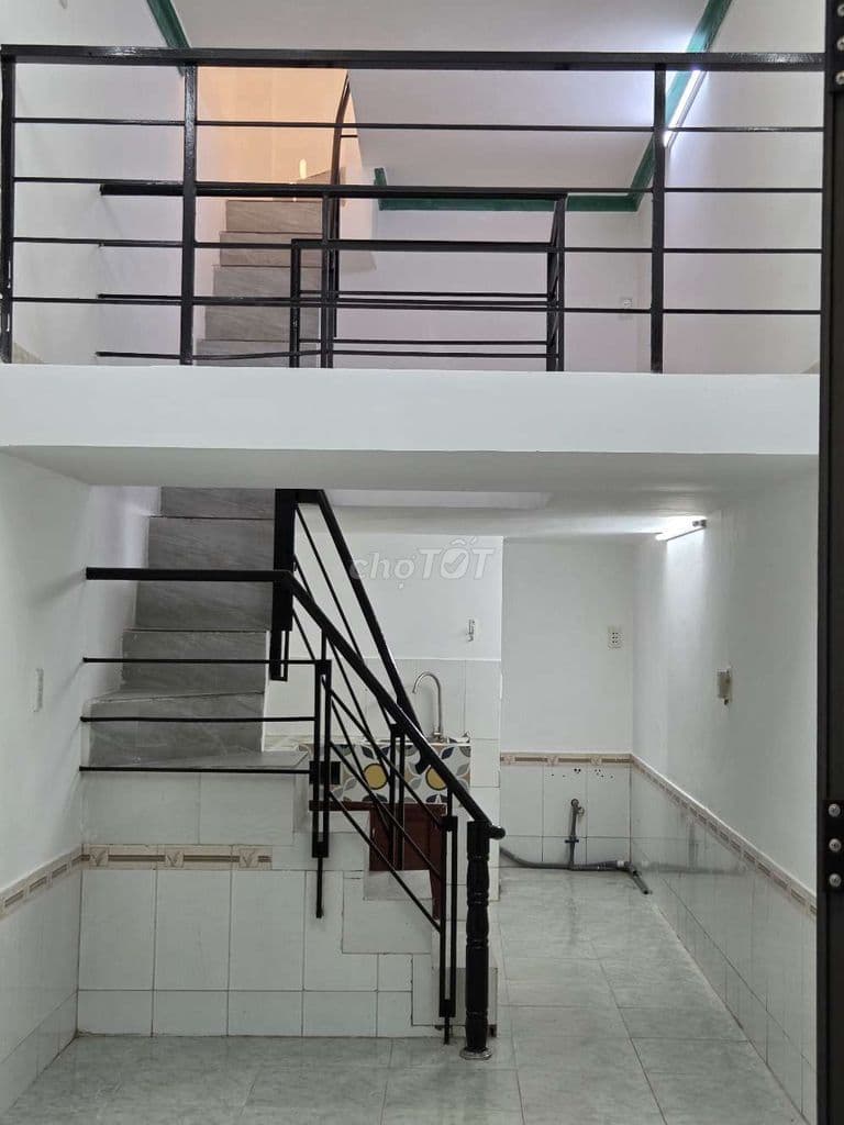 Bán nhà đẹp sổ hồng riêng - Ảnh 2
