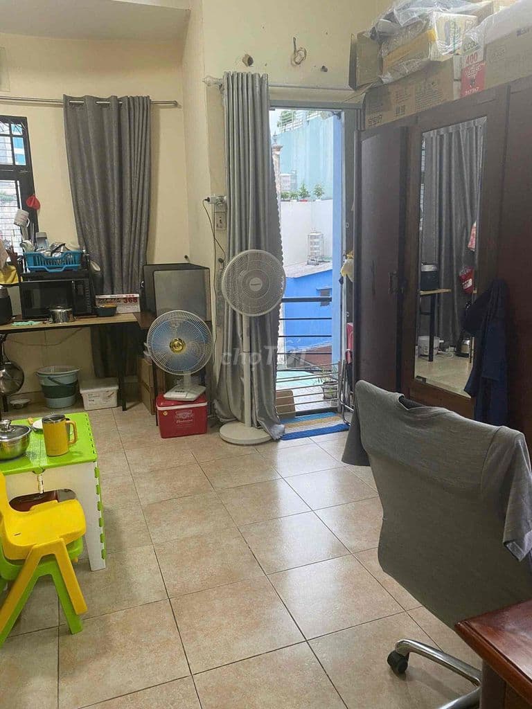 Nhà dt 7x15m vuông đẹp, trệt 1 lầu, HXH 3 Tháng 2 Q10 thông thoáng