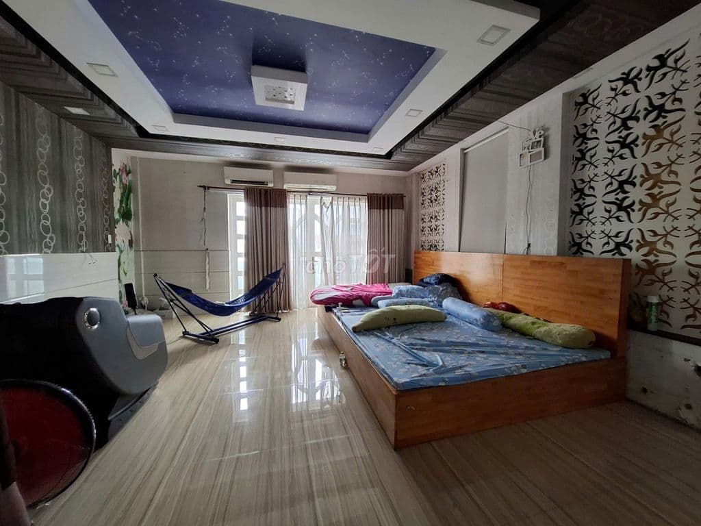 Đ.Tân Hòa Đông 195m2 ngang10,5m 4tầng Thang máy giảm 8,6tỷ còn 16,4tỷ