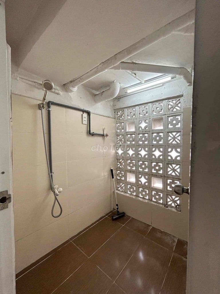 NHÀ CHUNG CƯ 4XXTR 40M2 SỔ HỒNG RIÊNG - Ảnh 2