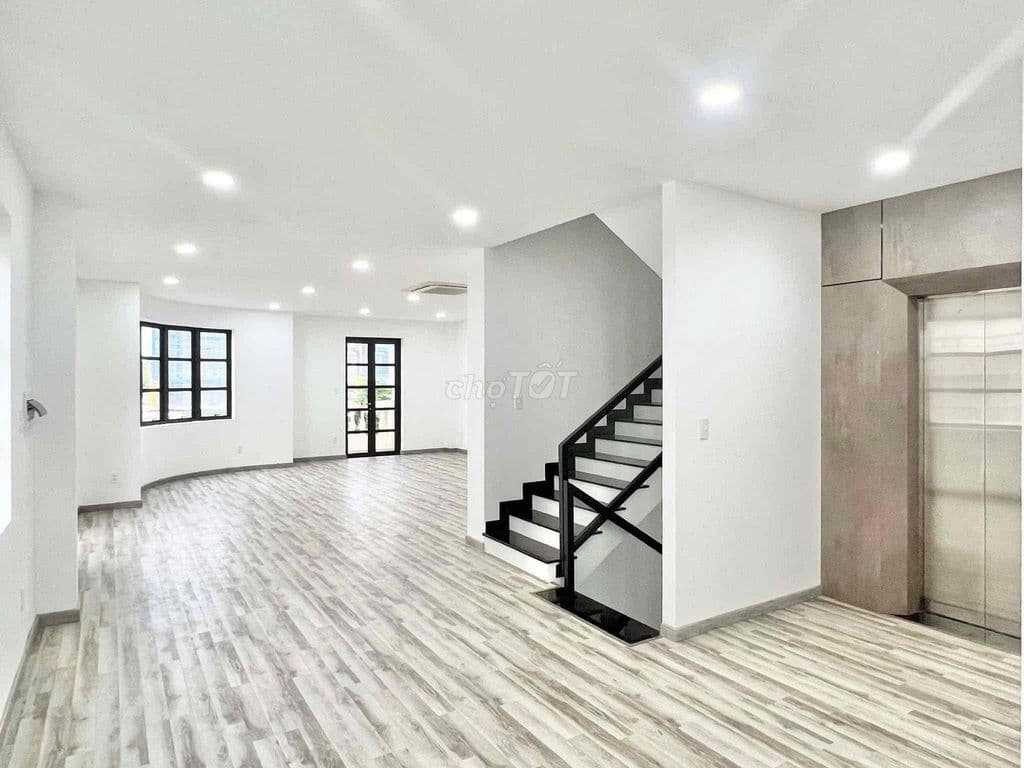 Căn Góc 2 Mặt Tiền Cityland Park Hills- Ngang 7,8m- Thang Máy-HĐT 70Tr - Ảnh 3