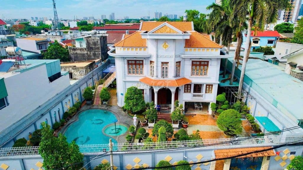 Giảm 38 tỷ – Biệt thự sân vườn – 1054m2 – Hồ bơi, phòng chiếu phim - Ảnh 2