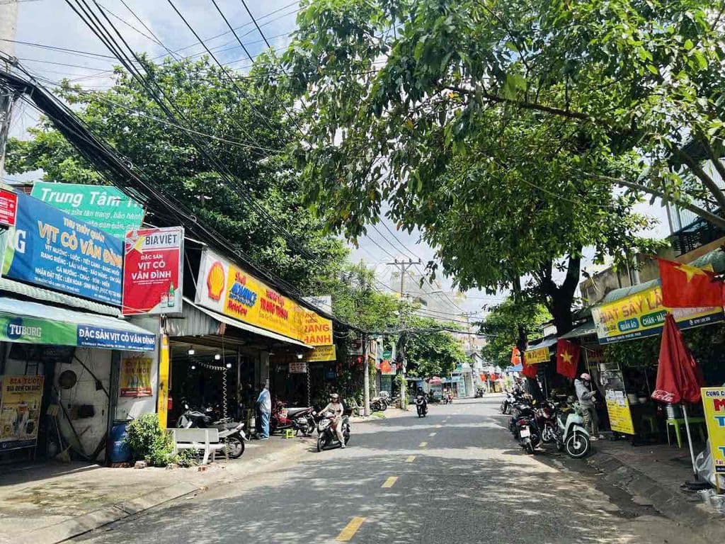 GIÁ ĐẦU TƯ -ĐẤT MẶT TIỀN NGANG 8 NGAY PHẠM VĂN ĐỒNG- GPXD HẦM + 7 TẦNG