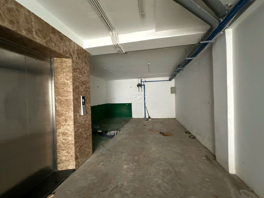 Tòa nhà Cư Xá Bắc Hải, Quận 10, 5.3x20m, H-6 tầng, HĐT 80tr 32 tỷ - Ảnh 2