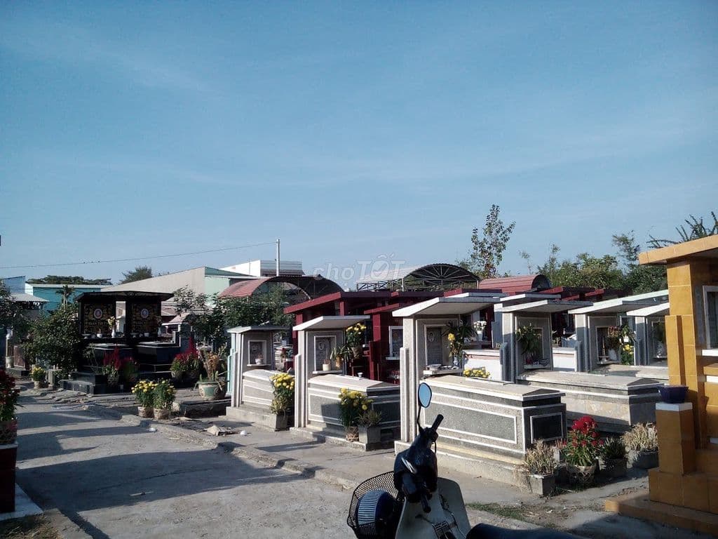 NHƯỜNG LẠI 2 XUẤT ĐẤT SINH PHẦN- NGHĨA TRANG CHÙA BÁO QUỐC HÓC MÔN - Ảnh 2