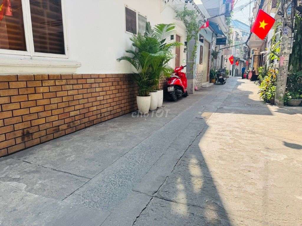 Nhà DT 5×9m đúc 4 tầng ngay chợ Gò Vấp - Ảnh 2