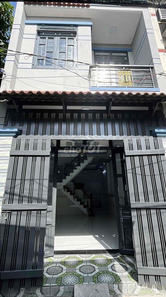 NHÀ ĐẸP 4*12m 2PN HẺM 5M Ô TÔ 2/ NGẮN LÊ THỊ NGAY ẤP 1 VĨNH LỘC a