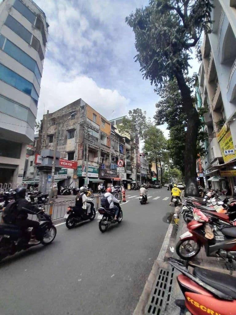 MẶT TIỀN - TRẦN QUANG KHẢI - QUẬN 1 - 4,7X17M2 - GIÁ 28,5 TỶ - Ảnh 2