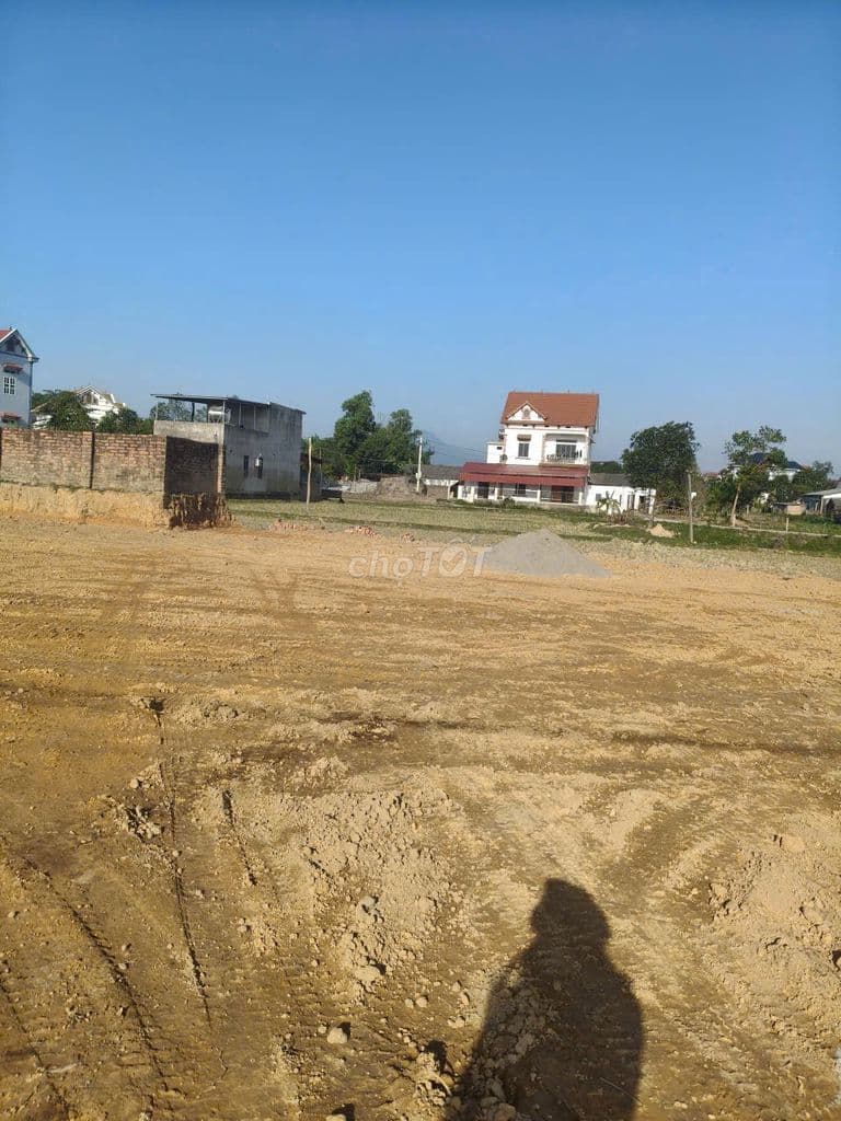 Tôi chính chủ cần tiền bán gấp đất Sóc Sơn, 100m2 đất ở, đường 4m