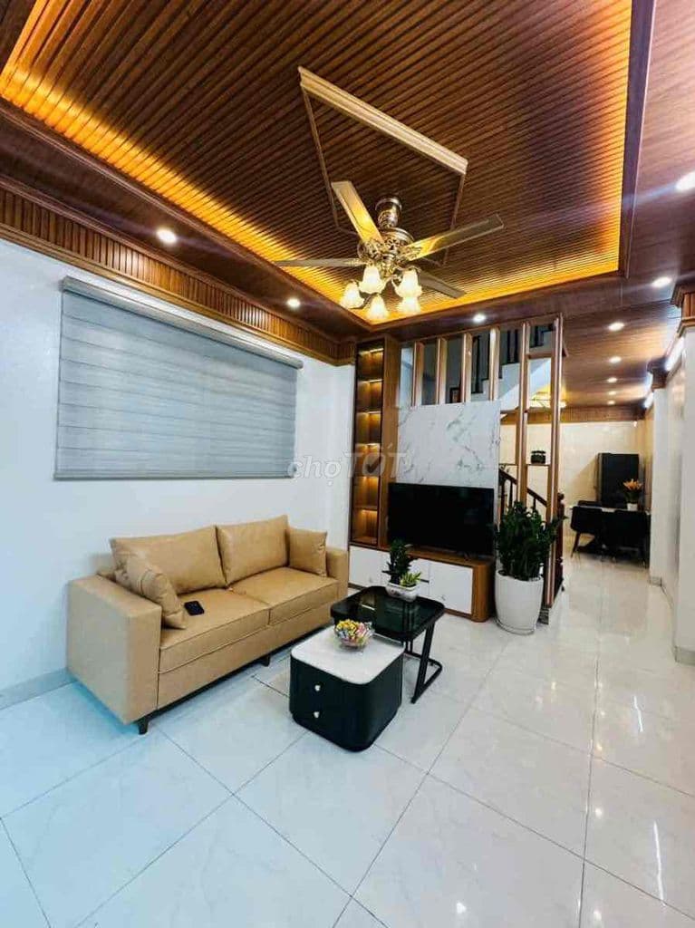 Mê ly, nhà đẹp Thái Hà, ngõ thông, sát phố, 50m oto đỗ, ở ngay, 41mx4T - Ảnh 2