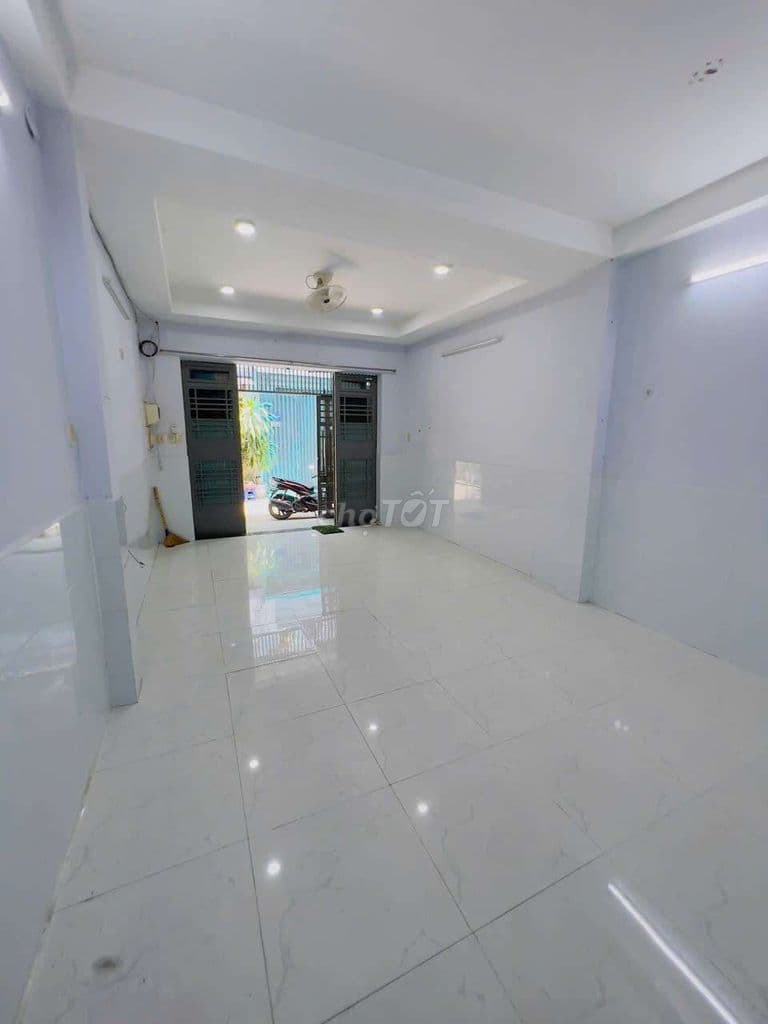 bán nhà hẻm xe hơi 41 đường số 4 p11 gv 4 x 12 đúc lầu 2 PN giá 5ty850 - Ảnh 2