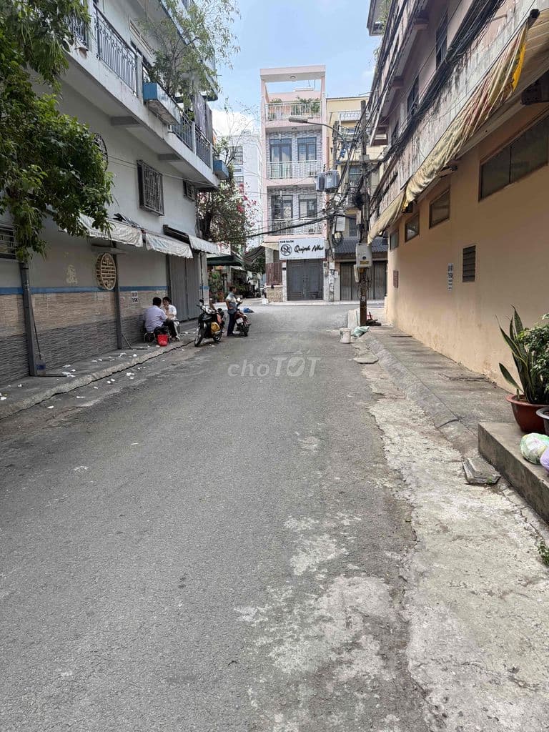 MẶT TIỀN KHU VIP BÌNH PHÚ - TRUNG TÂM QUẬN 6 - 5 TẦNG NHÀ MỚI ĐẸP - Ảnh 2