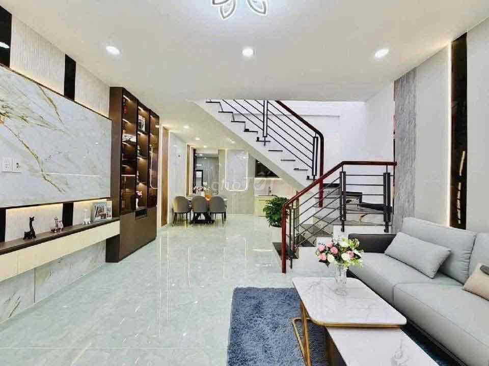 🆘Bán nhà hẻm XE HƠI Phường 14-Dt 5,2x12m-Đúc 2 Tầng-3 Phòng Ngủ - Ảnh 2