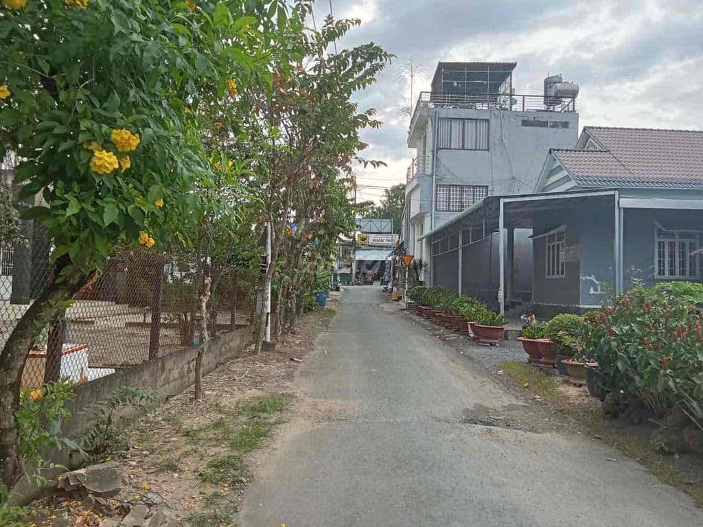 Cần Bán Gấp Nhà Tỉnh Lộ 7 - Ảnh 2