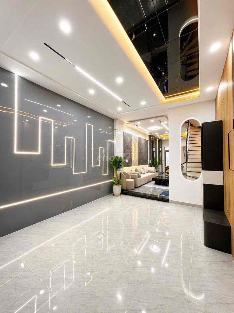 Nhà 4m x 16m, hẻm 7 mét, giáp Gò Vấp, Bình Thạnh hạ giá chỉ 5,85 Tỷ - Ảnh 3