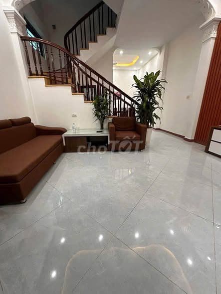 bán nhà đẹp Thanh Trì lô góc 2 mặt thoáng - Ảnh 3