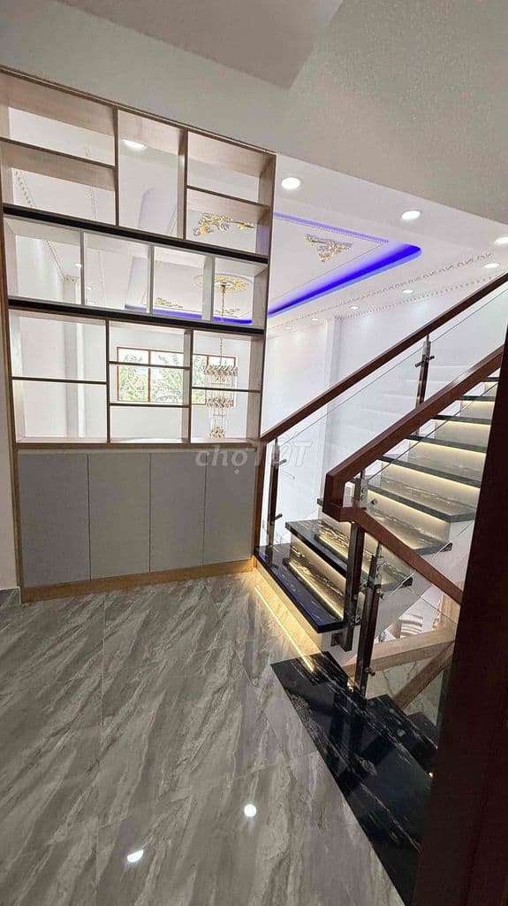 🏡 Nhà Mới – SHR Thới Tam Thôn, Hóc Môn 📍 Vị trí: 1/ Thới Tam Thôn 9,