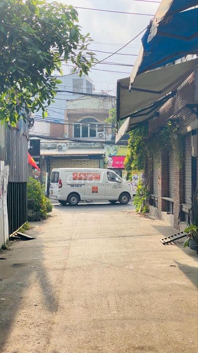 Nhà 2 tầng - Cách MT Mã Lò 1 căn - 40m2 - Hẻm xe tải - Sổ hr - Ảnh 3