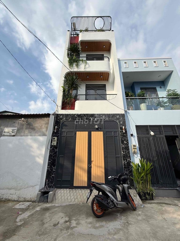 🔥🔥🔥NGỘP BANK CHỈ HƠN 5 TỶ NHÀ 4 TẦNG NỘI THẤT NGAY NGÃ 4 BÌNH PHƯƠ