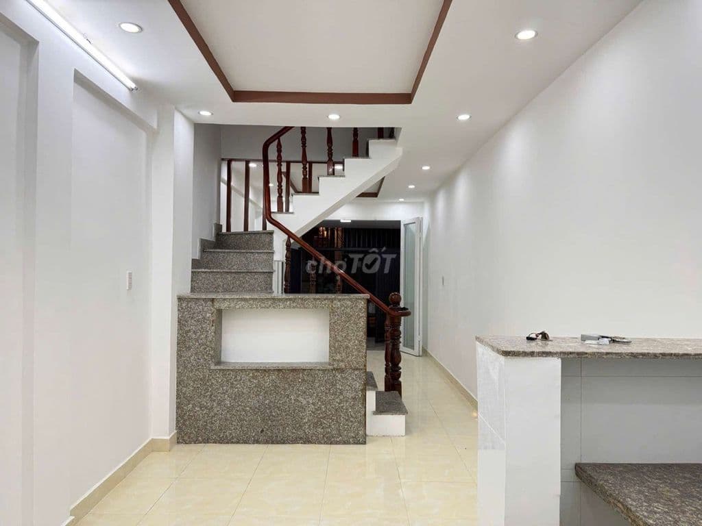 Sieu phẩm 2 tầng DT54 đường xe hơi vị Trí vip ngay vincom quận 9 hiếm - Ảnh 3